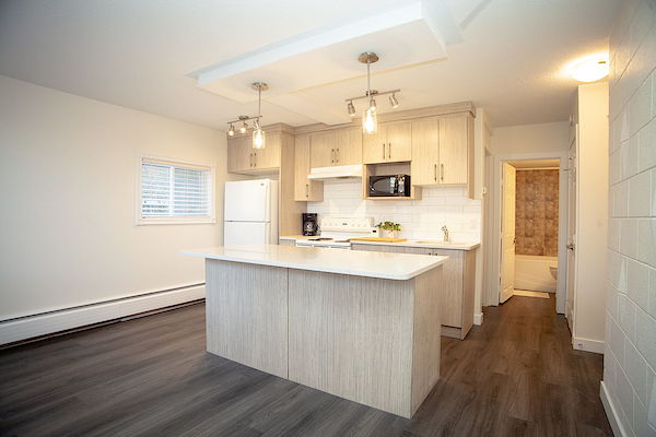 Calgary 1 bedroom Apartment for rent. Property photo: 506647-2