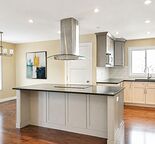 Beautiful Renovated 3 Beds Main Floor