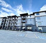 3 years old, Cozy 1 Bedroom 1 Bath Condo in Seton