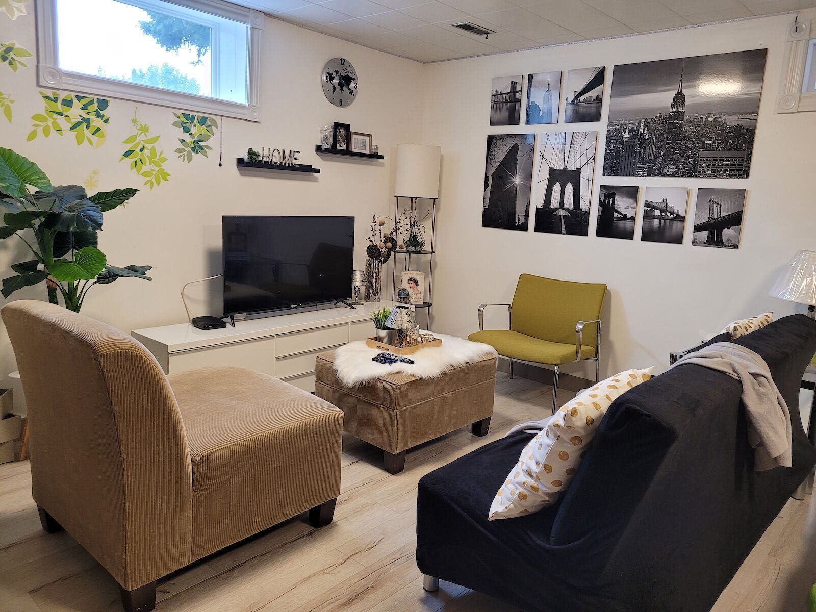 Calgary 2 bedrooms Basement for rent. Property photo: 508694-1
