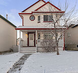 NEWLY RENOVATED HOUSE - 4 BEDROOMS + 3.5 BATHROOMS