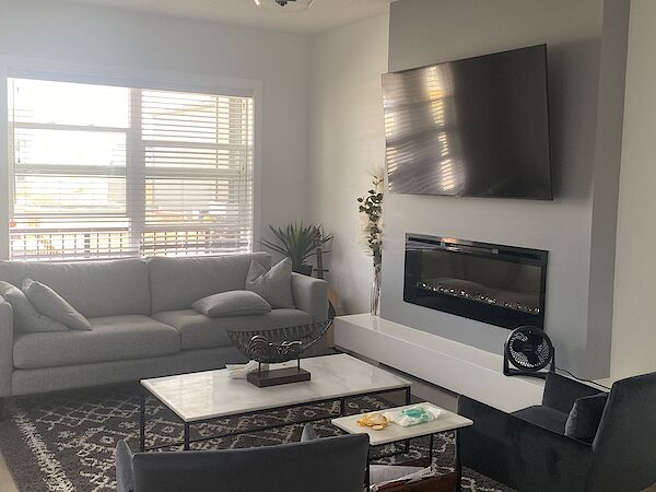 Calgary 3 bedrooms House for rent. Property photo: 509495-2