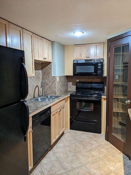 Calgary 2 bedrooms Townhouse for rent. Property photo: 509995-3