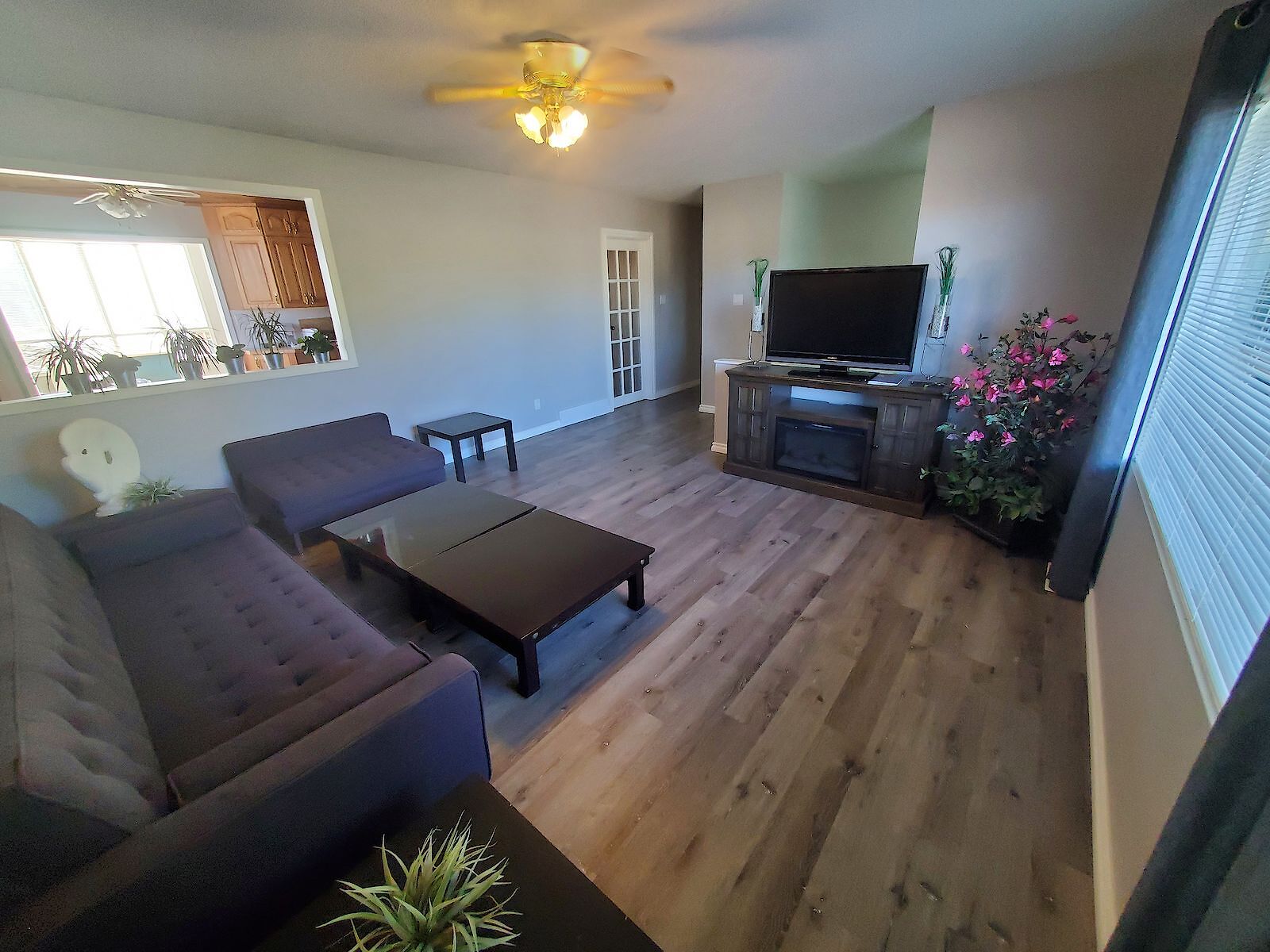 Calgary 1 bedroom Room For Rent for rent. Property photo: 510509-1