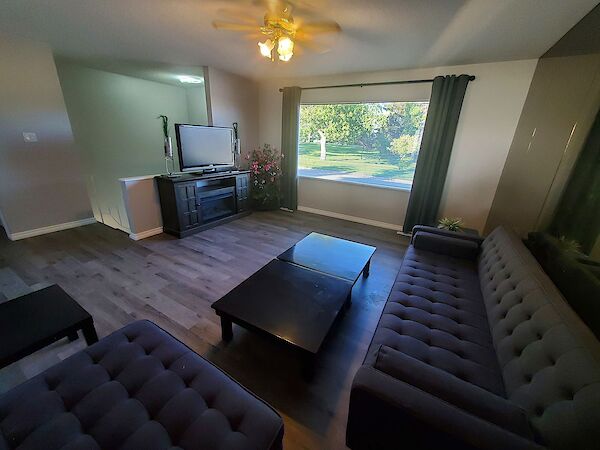 Calgary 1 bedroom Room For Rent for rent. Property photo: 510509-2