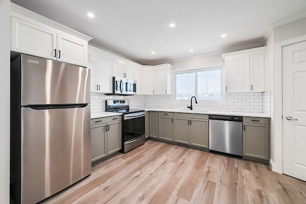 Calgary 2 bedrooms Main Floor for rent. Property photo: 511635-2
