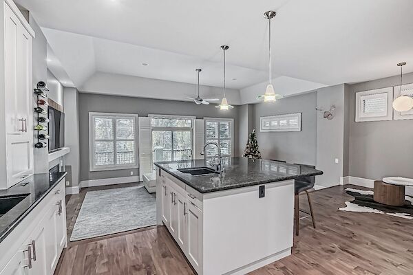 Calgary 4 bedrooms House for rent. Property photo: 511667-2