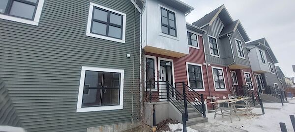 Calgary 2 bedrooms Townhouse for rent. Property photo: 511769-2