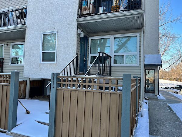 Calgary 3 bedrooms Apartment for rent. Property photo: 512108-2