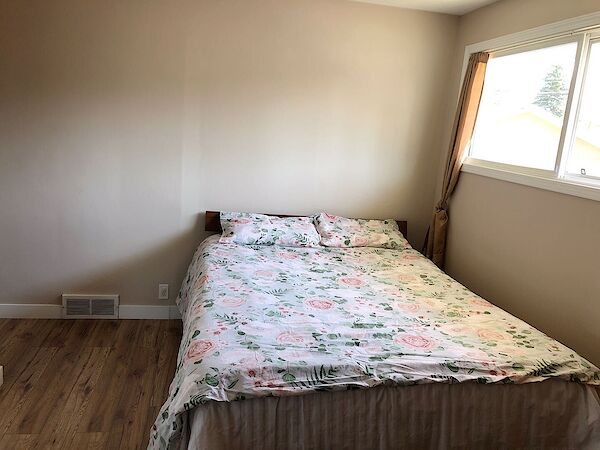 Calgary 1 bedroom Room For Rent for rent. Property photo: 512275-3