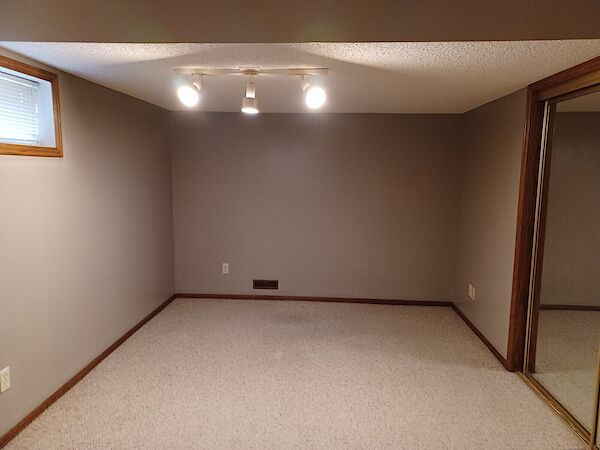 Calgary 1 bedroom Room For Rent for rent. Property photo: 512473-2