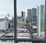 High Rise 2 Bed, 2 Bath, City Views, 1 covered stall