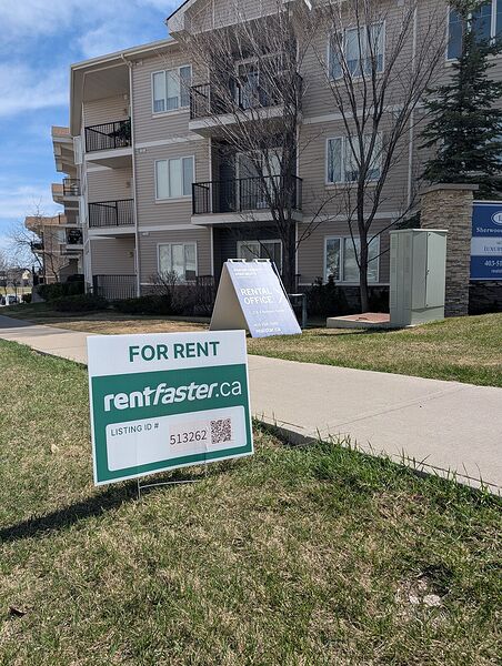 Calgary 2 bedrooms Condo Unit for rent. Property photo: 513262-2