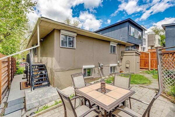 Calgary 3 bedrooms Duplex for rent. Property photo: 513672-3