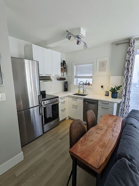 Calgary 1 bedroom Condo Unit for rent. Property photo: 514346-2
