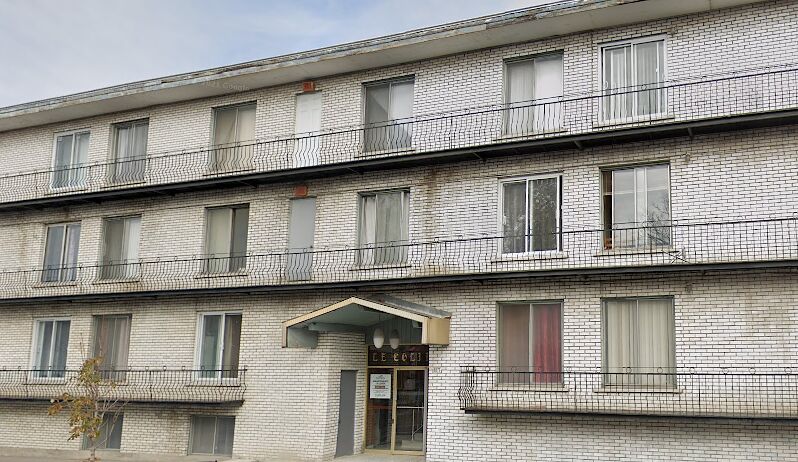 Montr&eacute;al bachelor bedrooms Apartment for rent. Property photo: 514399-1