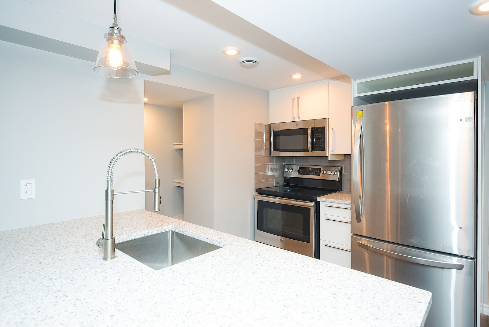 Ottawa 1 bedroom House for rent. Property photo: 515462-1