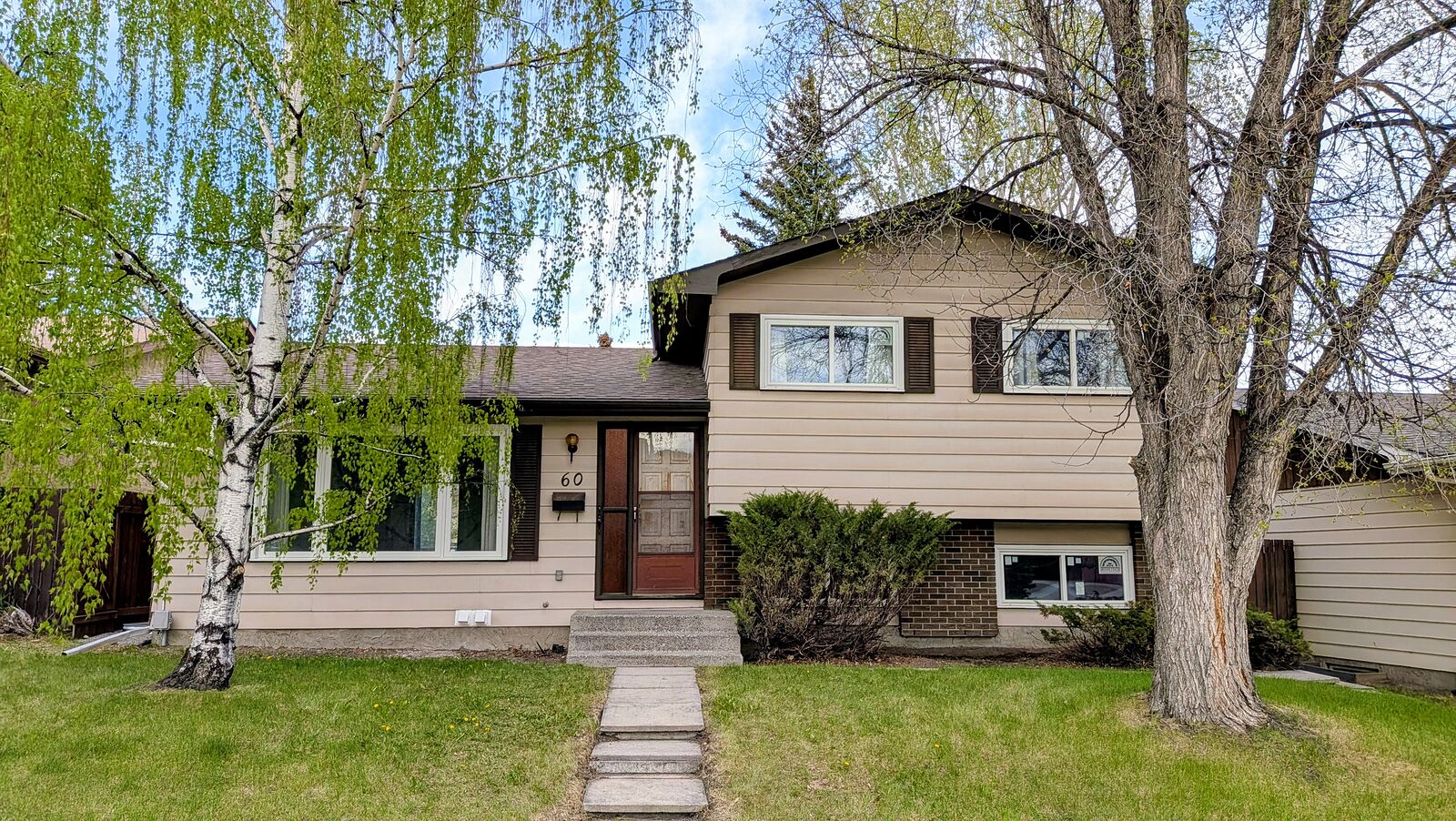 Calgary 3 bedrooms Main Floor for rent. Property photo: 515644-1