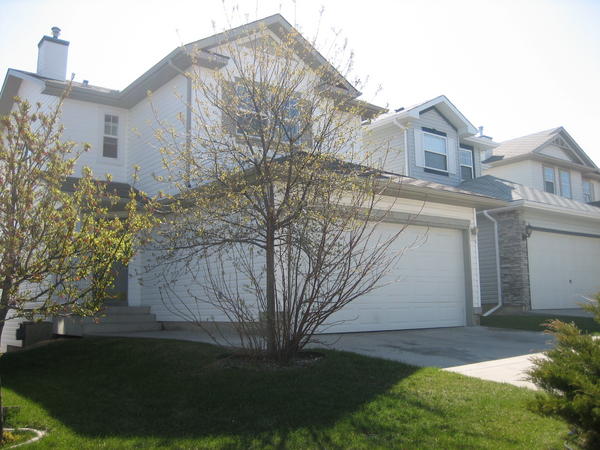 Calgary 4 bedrooms House for rent. Property photo: 51709-1
