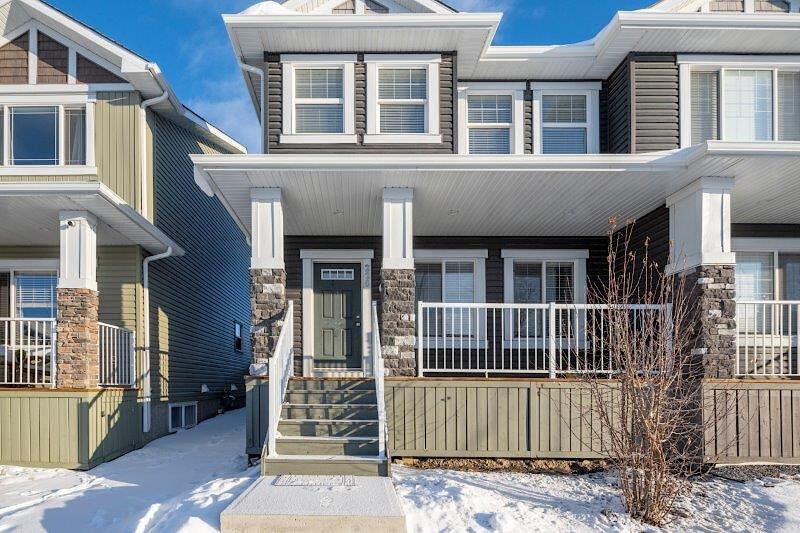 Calgary 4 bedrooms Duplex for rent. Property photo: 517585-1