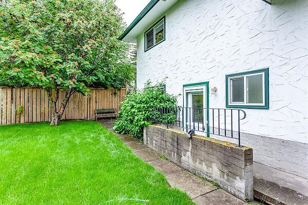 Calgary 4 bedrooms House for rent. Property photo: 519214-3