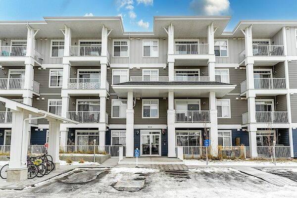 Calgary 2 bedrooms Condo Unit for rent. Property photo: 519412-2