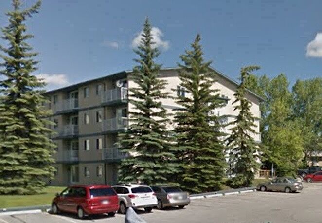 Calgary 2 bedrooms Condo Unit for rent. Property photo: 519451-1