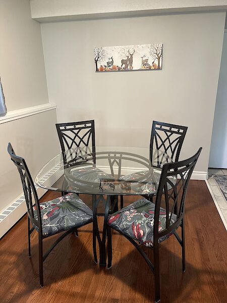 Calgary 2 bedrooms Condo Unit for rent. Property photo: 519451-3