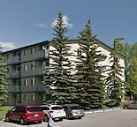 2 Bedroom furnished Dalhousie. Main floor end unit