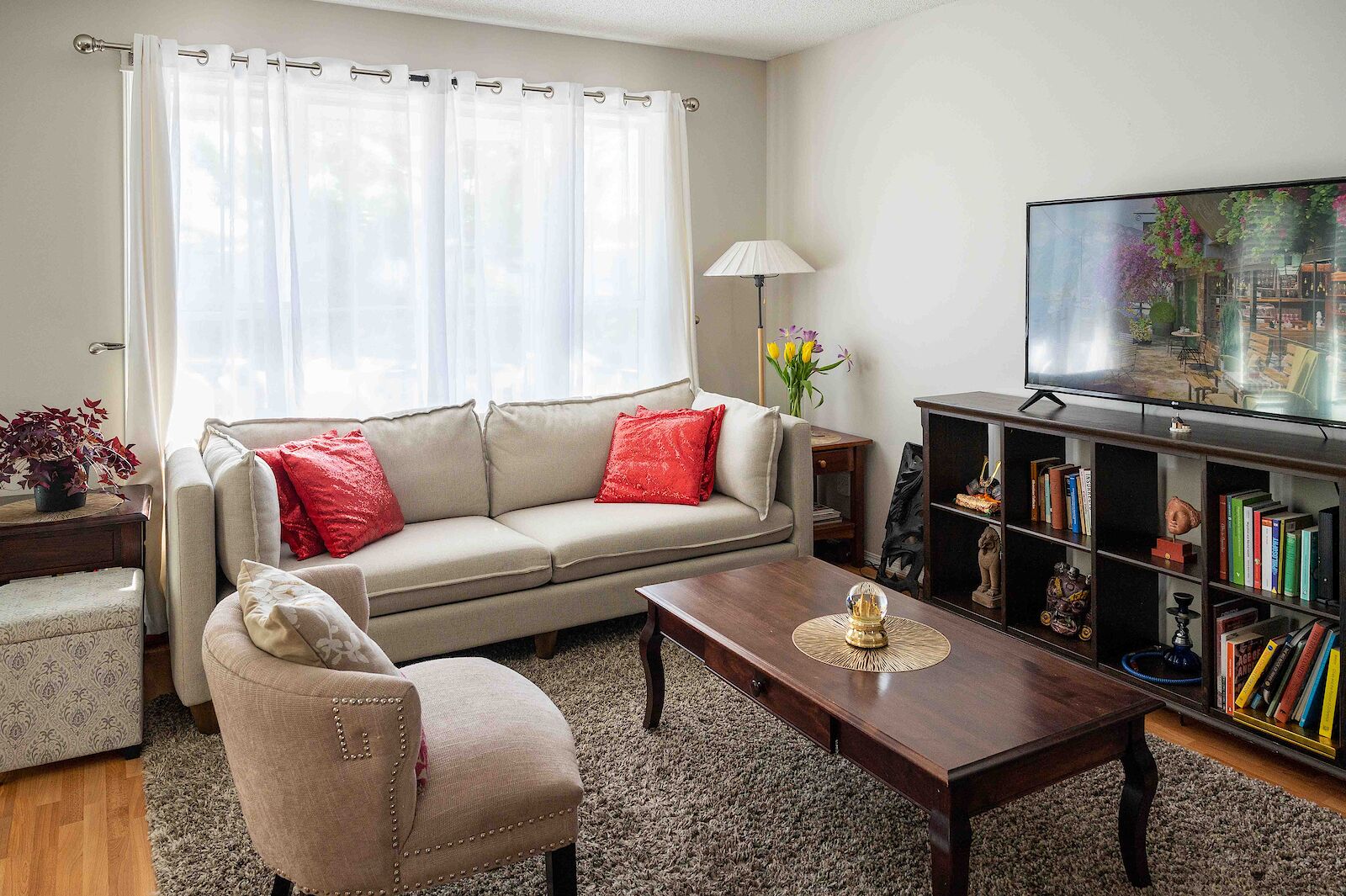 Calgary 1 bedroom Room For Rent for rent. Property photo: 519575-1