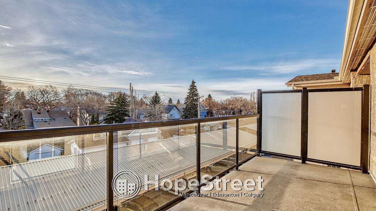 Edmonton 1 + Den bedrooms Condo Unit for rent. Property photo: 521447-1