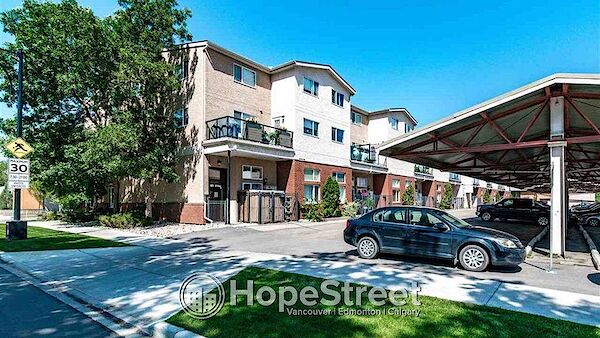 Edmonton 1 + Den bedrooms Condo Unit for rent. Property photo: 521447-3