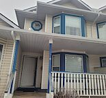 Cozy 3 bedroom Townhouse in a serene community