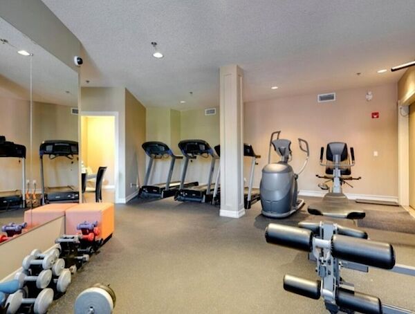 Calgary 1 bedroom Condo Unit for rent. Property photo: 522713-3