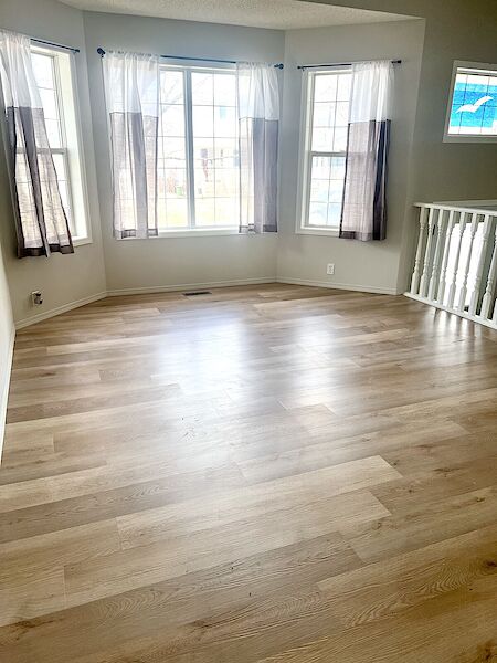 Calgary 4 bedrooms House for rent. Property photo: 522775-3