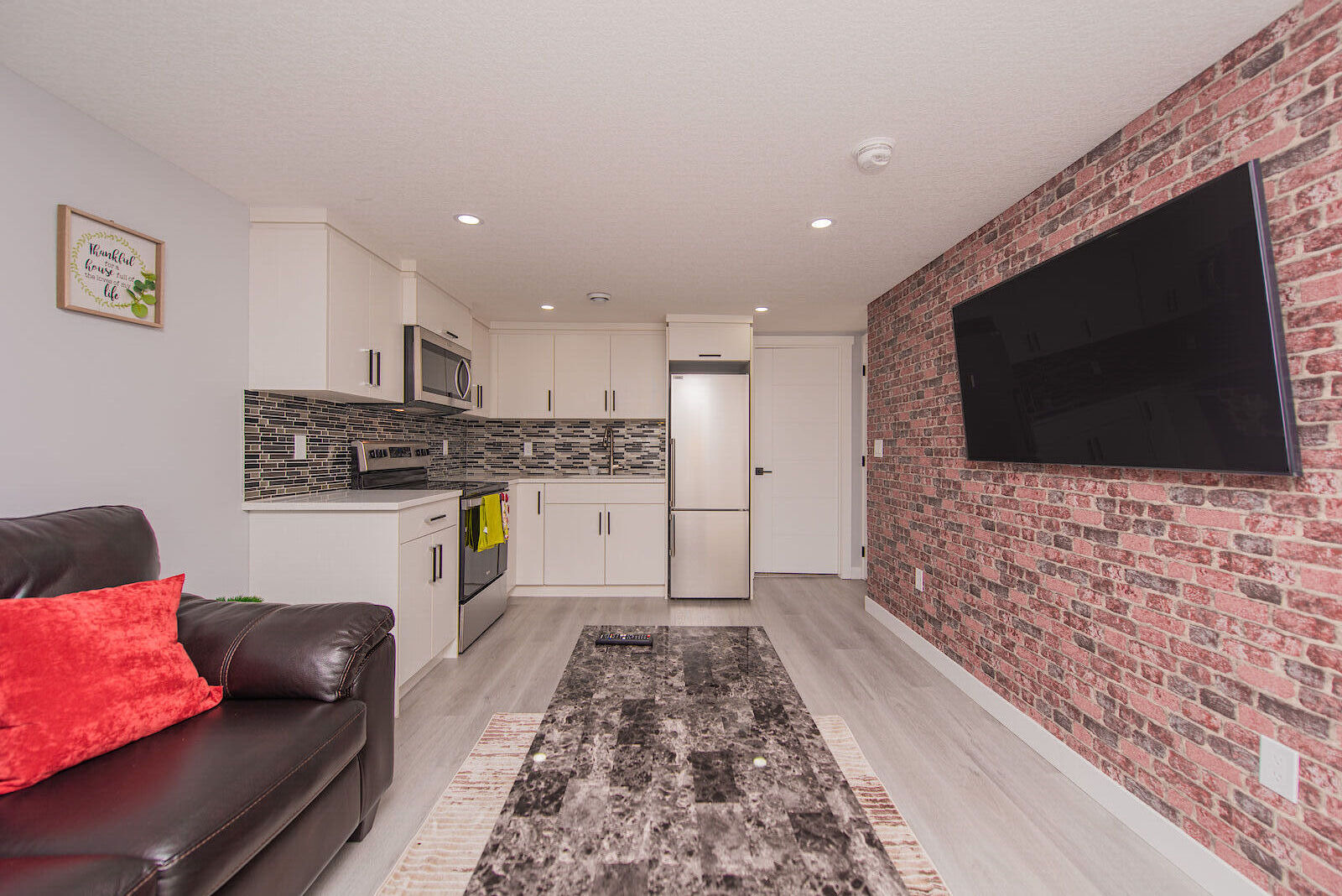 Calgary 1 bedroom Basement for rent. Property photo: 523028-1