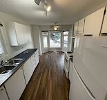 3 Bedroom, 1.5 Bath, Single Family House in Mackenzie Lake Area