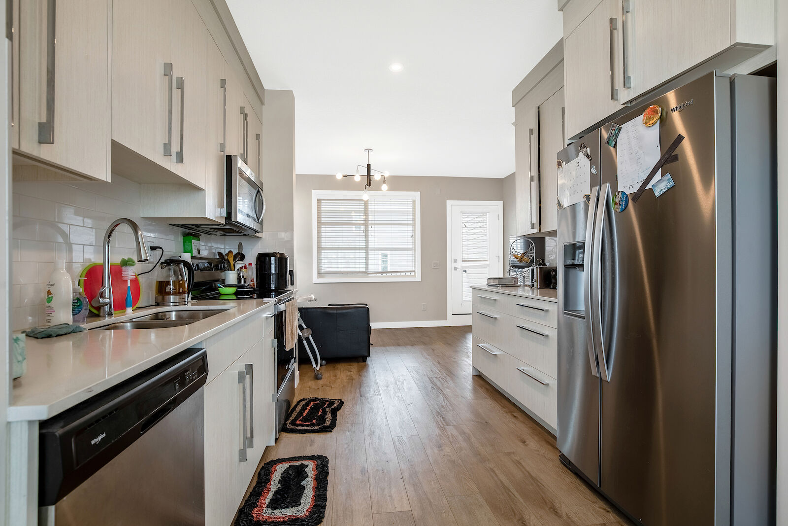 Calgary 2 bedrooms Townhouse for rent. Property photo: 524275-1