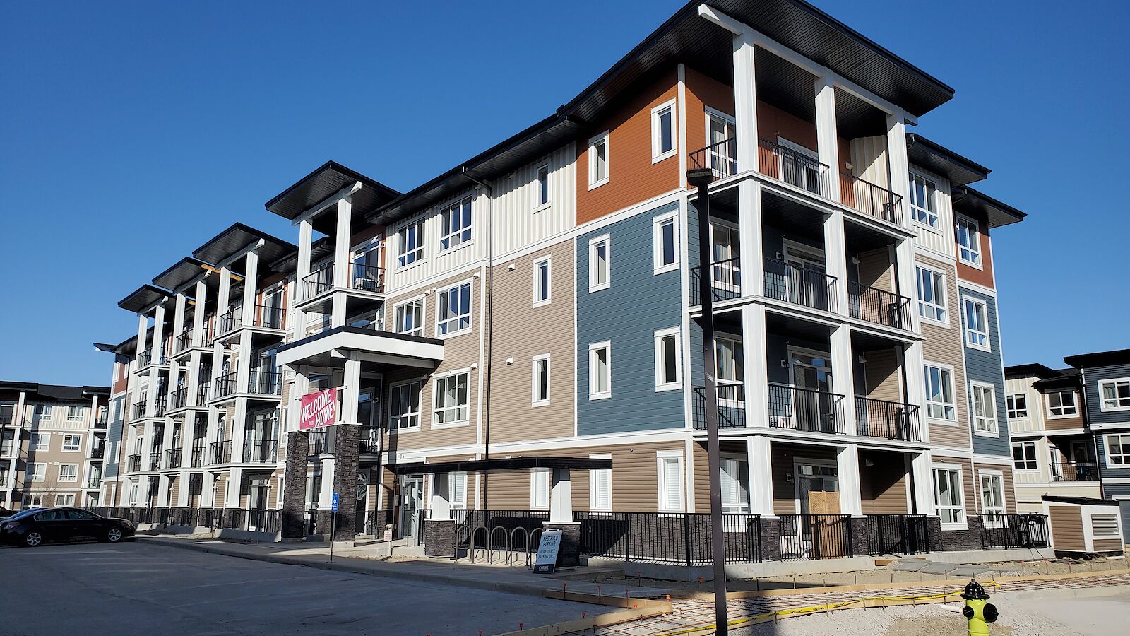 Calgary 1 bedroom Condo Unit for rent. Property photo: 524302-1