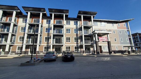 Calgary 1 bedroom Condo Unit for rent. Property photo: 524302-2