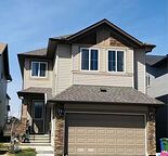 Convenient Lovable House by Fish Creek Park  for a Good Family