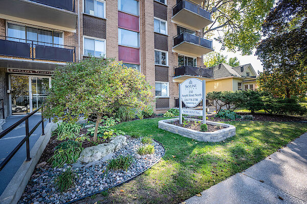 Sarnia 2 bedrooms Apartment for rent. Property photo: 524432-3