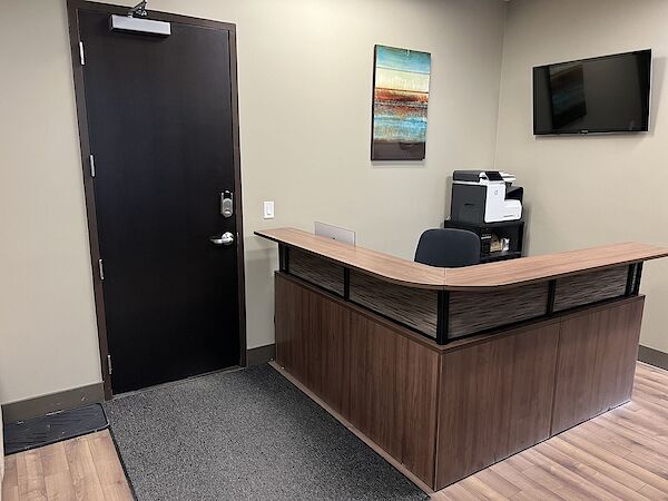Calgary  bedrooms Office Space for rent. Property photo: 524656-2
