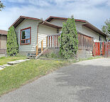 Beautiful and spacious 2 bedroom basement 13 minutes from Downtown - Beddington!