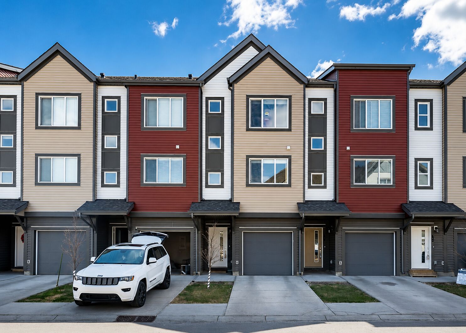 Calgary 2 + Den bedrooms Townhouse for rent. Property photo: 526339-1