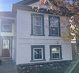 1 private bedroom/bathroom w large living space available
