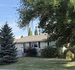 2 beds + Den - Private entrance basement w/ Washer Dryer