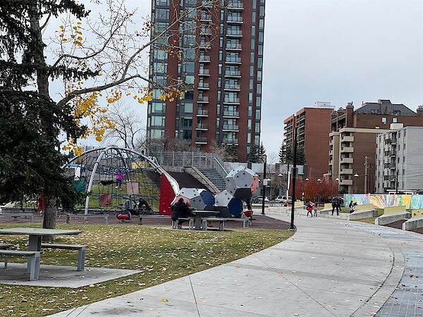 Calgary 2 bedrooms Townhouse for rent. Property photo: 527524-2