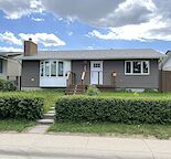 Modern 4 BED Bunglow in Willow Park | Double Garage | Steps to Major Amenities