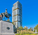 UNOBSTRUCTED WEST VIEWS | PARK POINT | PARKING INCLUDED | A/C